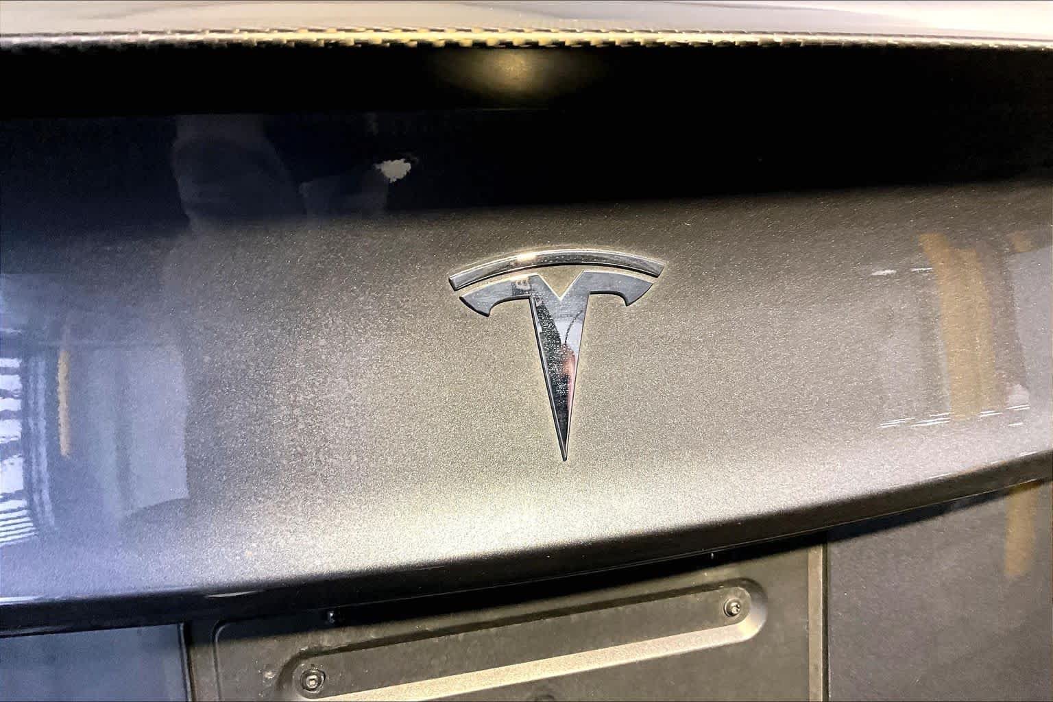 Used 2023 Midnight Silver Metallic Tesla Performance image 31