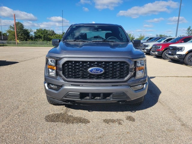 Used 2023 Gray Metallic Ford XL image 21
