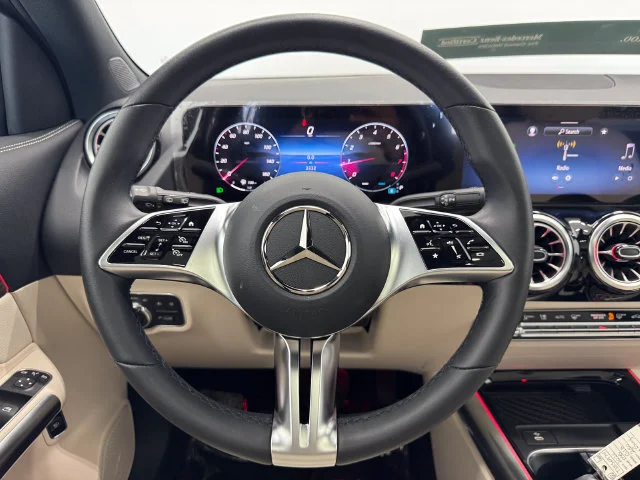 Certified Used 2026 Mountain Gray Metallic Mercedes-Benz GLA 250 image 26