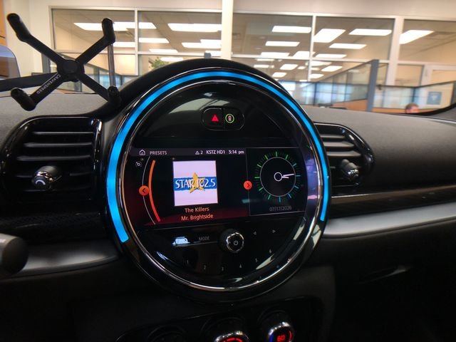 Certified Used 2021 Starlight Blue Metallic MINI Clubman image 15