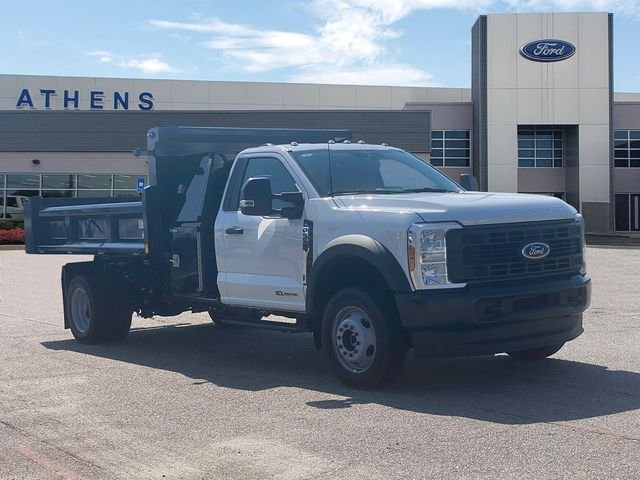 2025 Ford F-550 Super Duty Chassis Cab