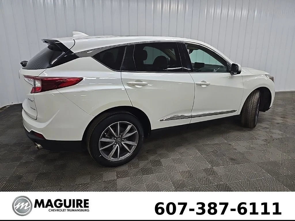 Used 2019 White Acura Technology Package image 3