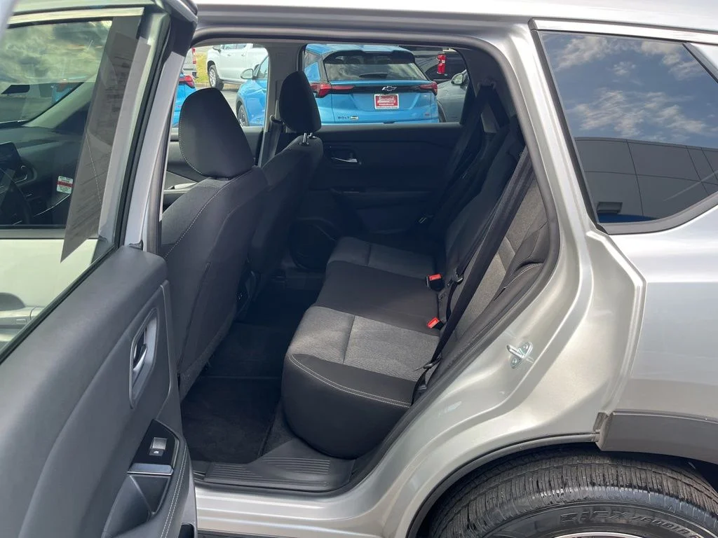 Used 2025 Silver Nissan SV image 48