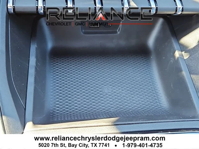 2026 GMC Terrain AT4 - Photo 27