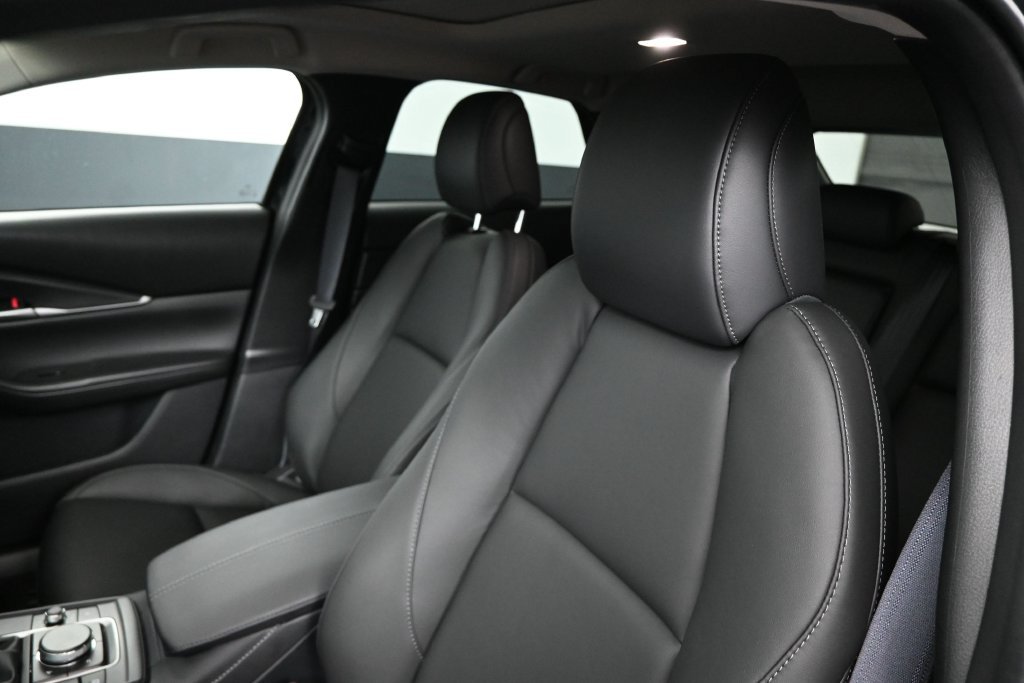 New 2026 Jet Black Mica Mazda 2.5 S Preferred AWD image 9