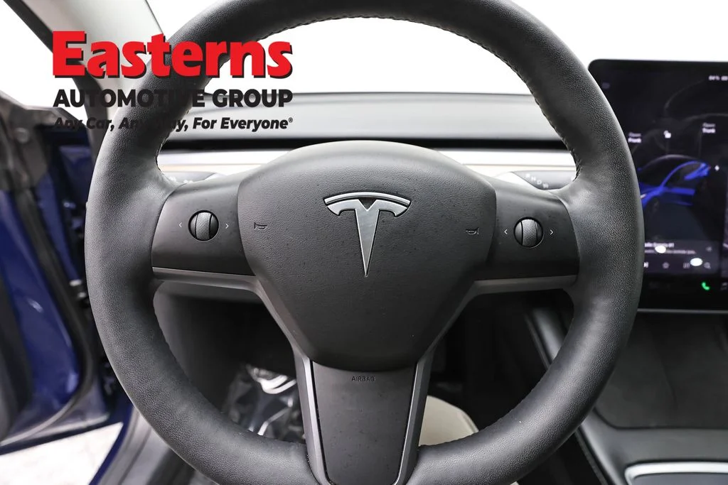 Used 2022 Blue Tesla Long Range image 10