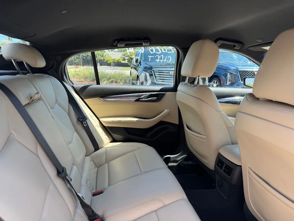 Used 2020 Steel Metallic Cadillac Luxury image 16