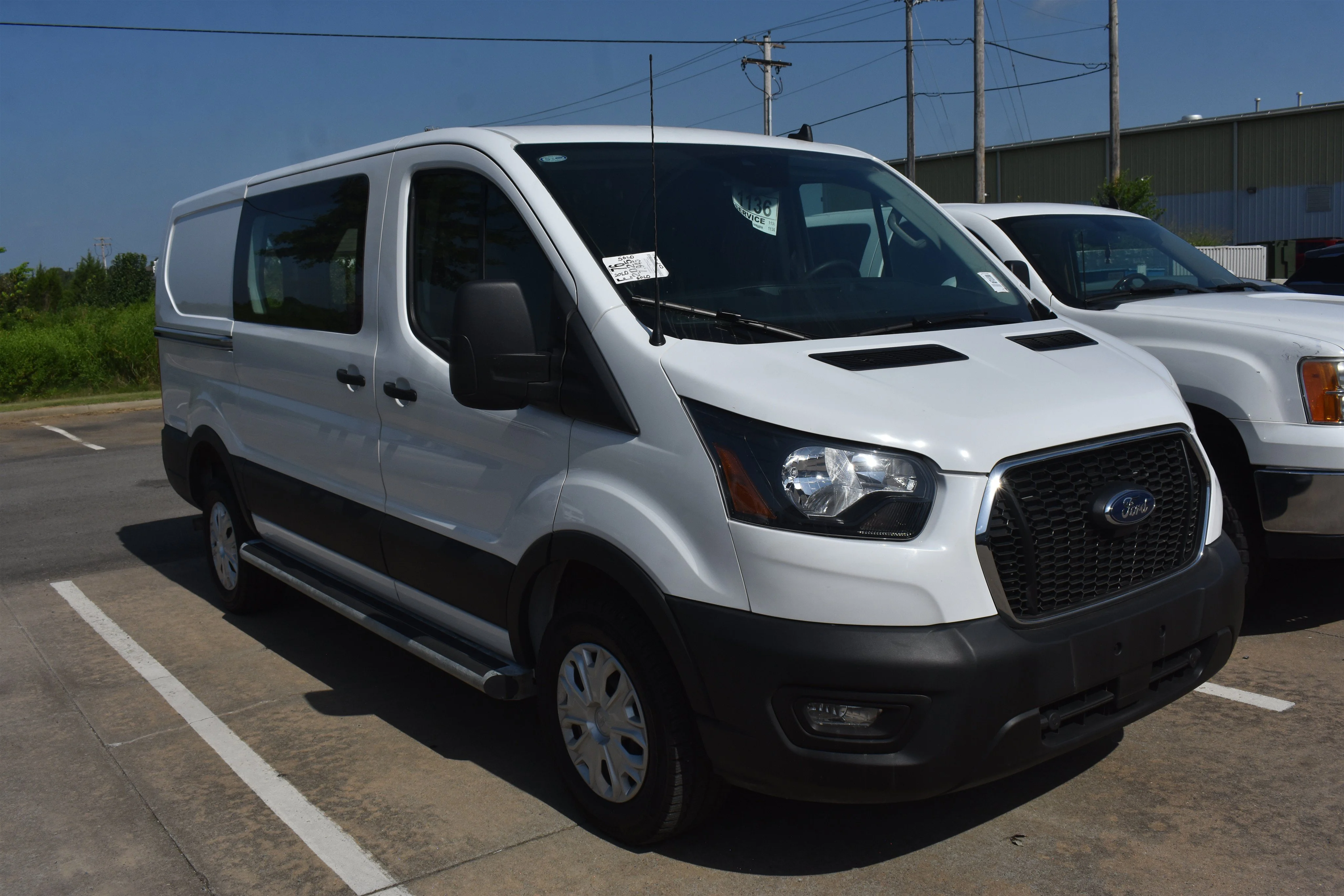 Used 2025 WHITE Ford T250 image 3