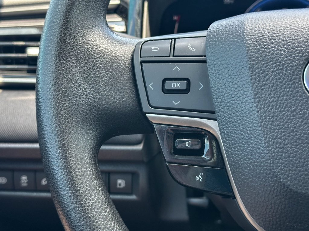 Certified Used 2025 Gray Toyota SR5 image 28