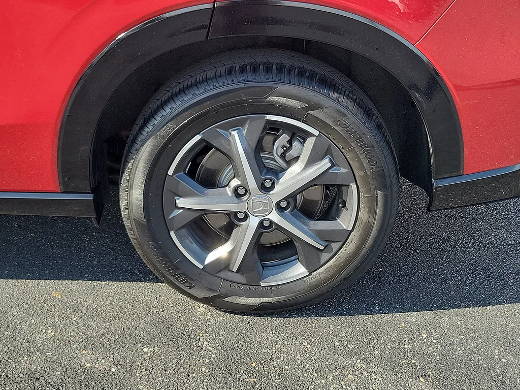 Certified Used 2025 Milano Red Honda EX-L image 6