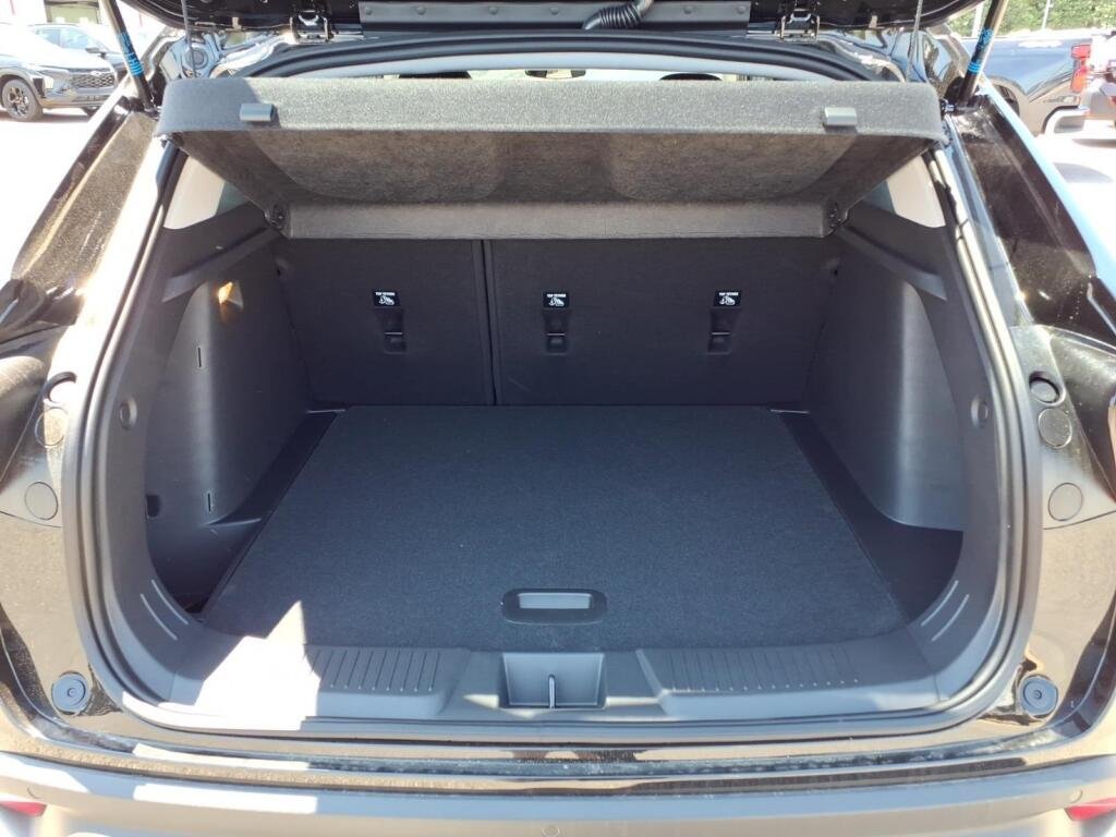 New 2026 Mosaic Black Metallic Chevrolet LT image 5