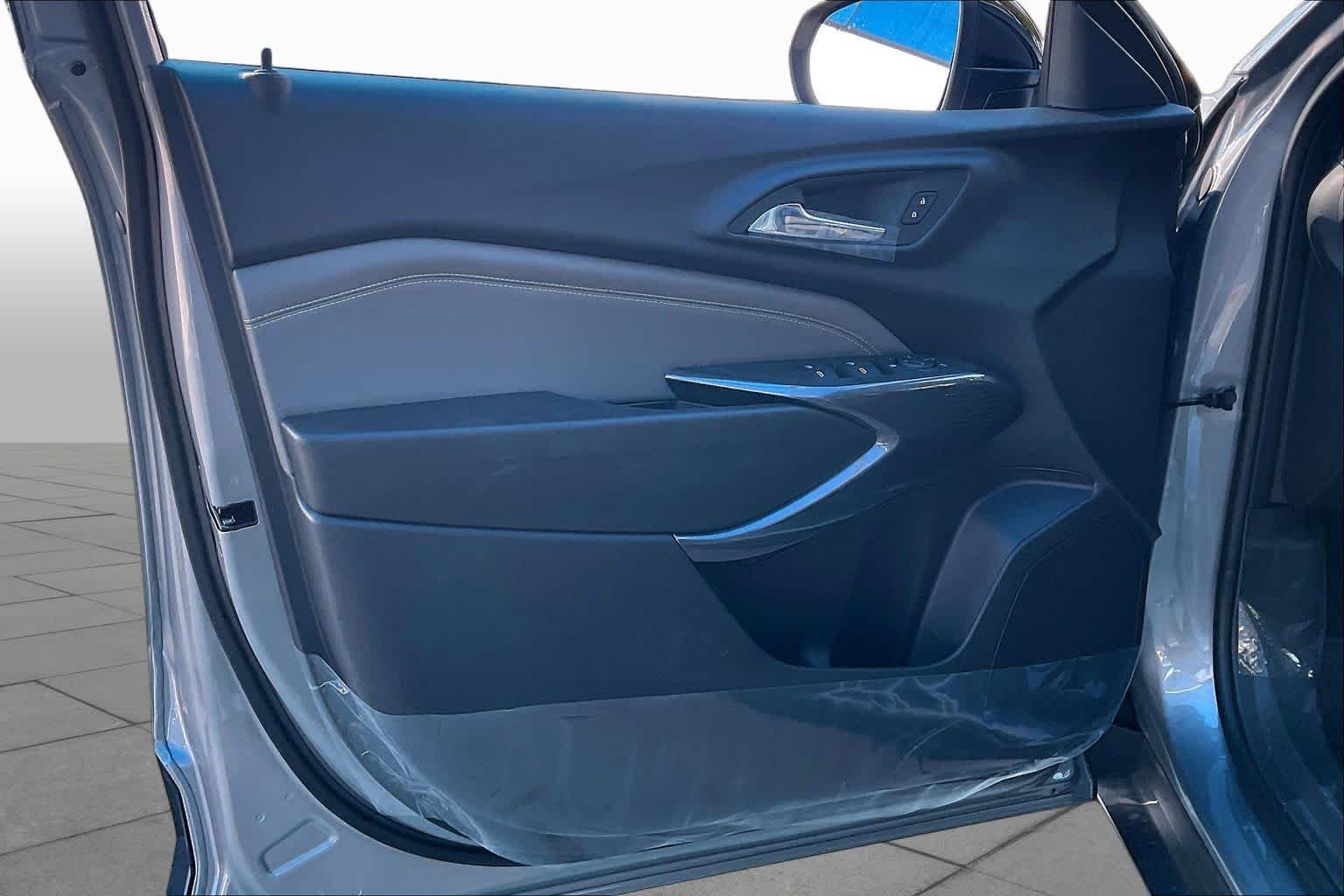 2026 Chevrolet Trax Activ - Photo 10