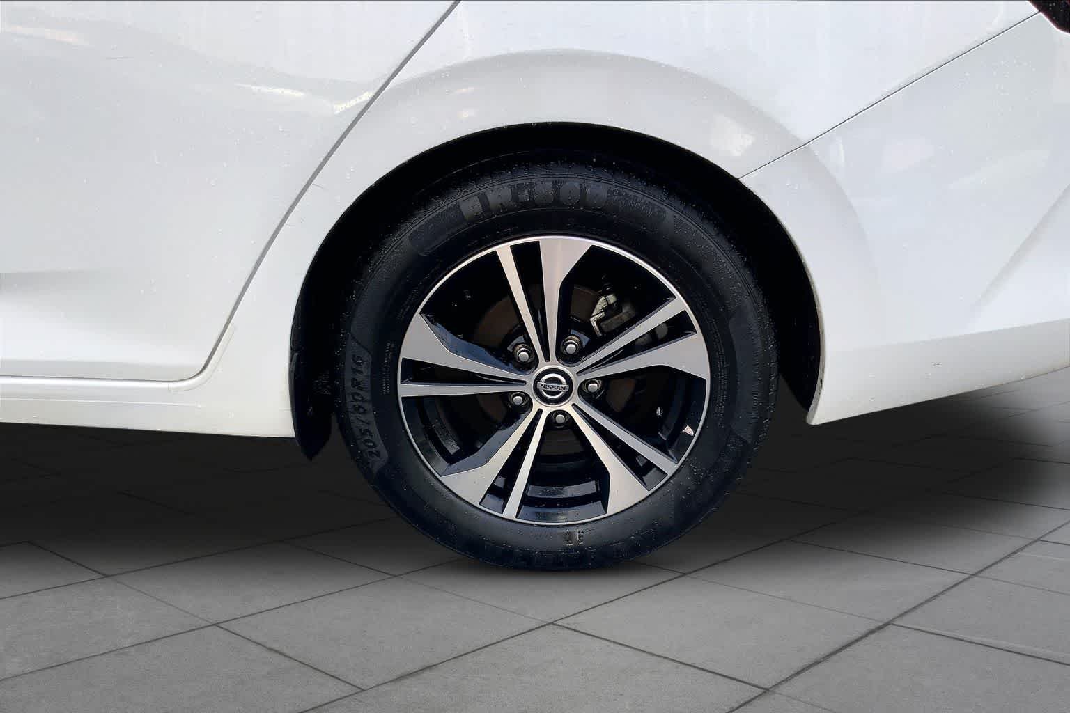 Used 2022 Fresh Powder Nissan SV image 11