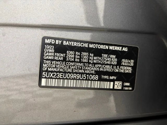 Used 2024 Skyscraper Grey Metallic BMW xDrive40i image 25