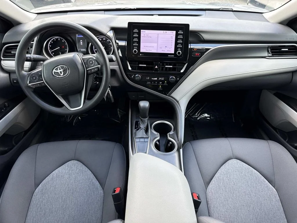 Used 2023 Silver Toyota LE image 19