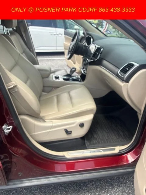 Used 2020 Red Jeep Limited image 3