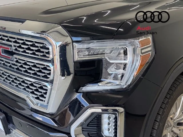 Used 2019 Black GMC Denali image 4