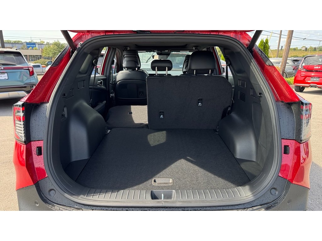 2026 Kia Sportage X-Line photo 4