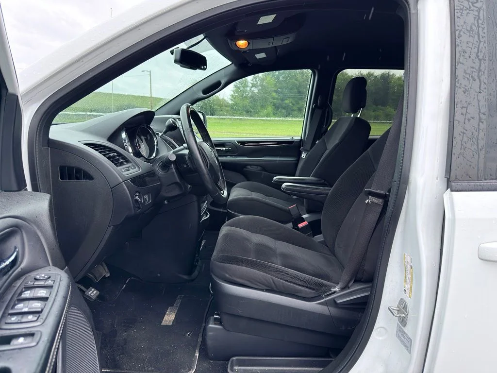 Used 2017 White Dodge SE Plus image 2