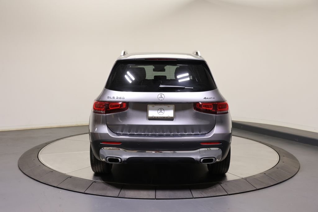 Used 2022 Mountain Gray Metallic Mercedes-Benz GLB 250 image 6