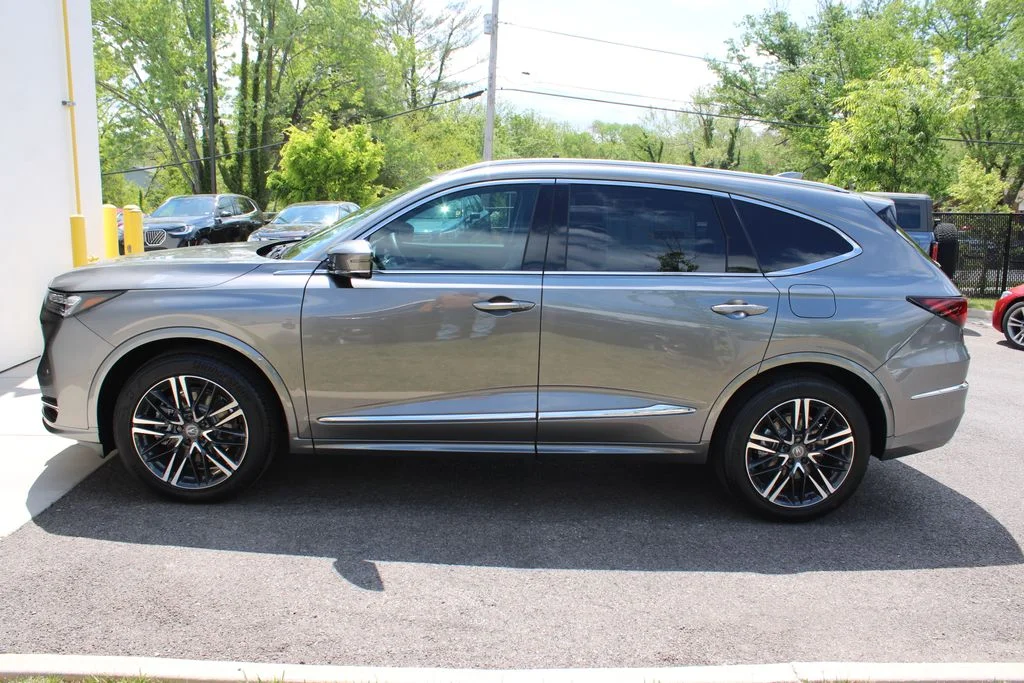 New 2026 Liquid Carbon Metallic Acura Advance Package image 10