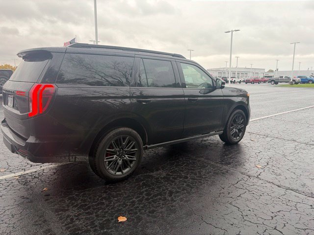 Used 2025 Agate Black Metallic Ford Platinum image 10
