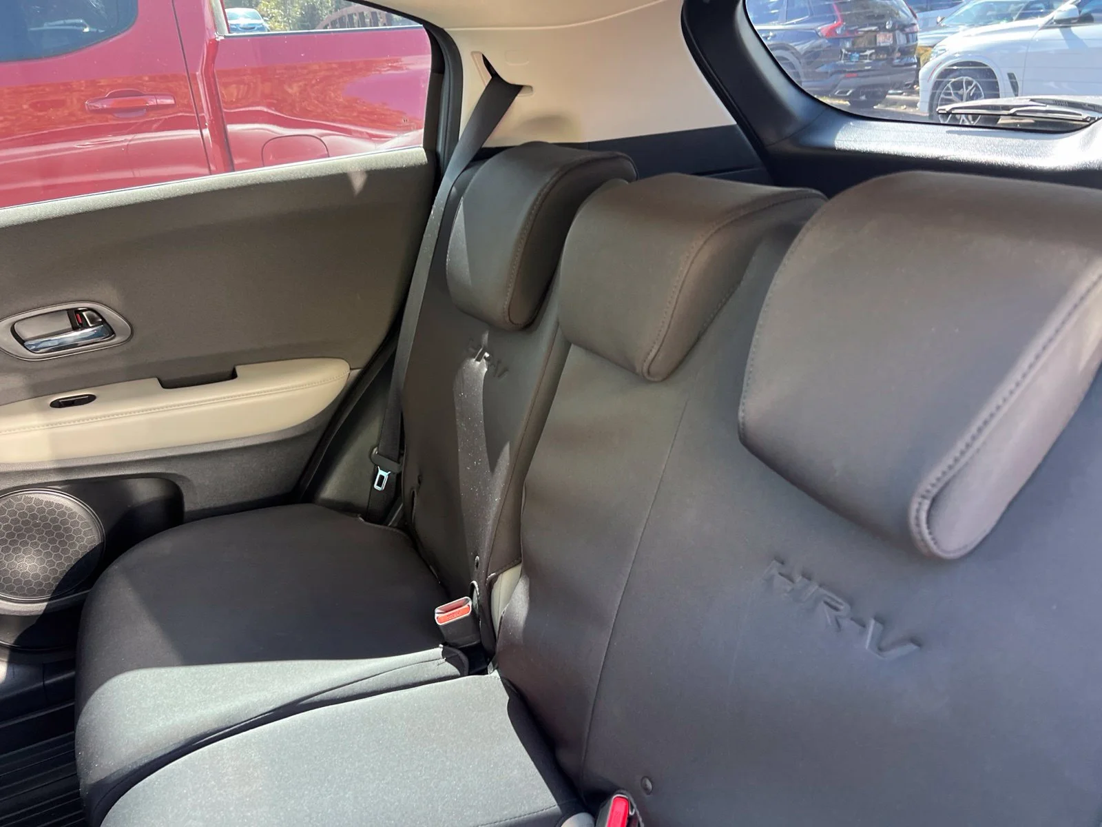 Used 2019 Lunar Silver Metallic Honda LX image 9