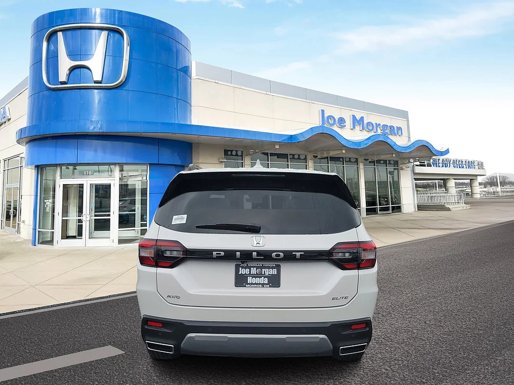 2026 Honda Pilot Elite, photo 3 of 12