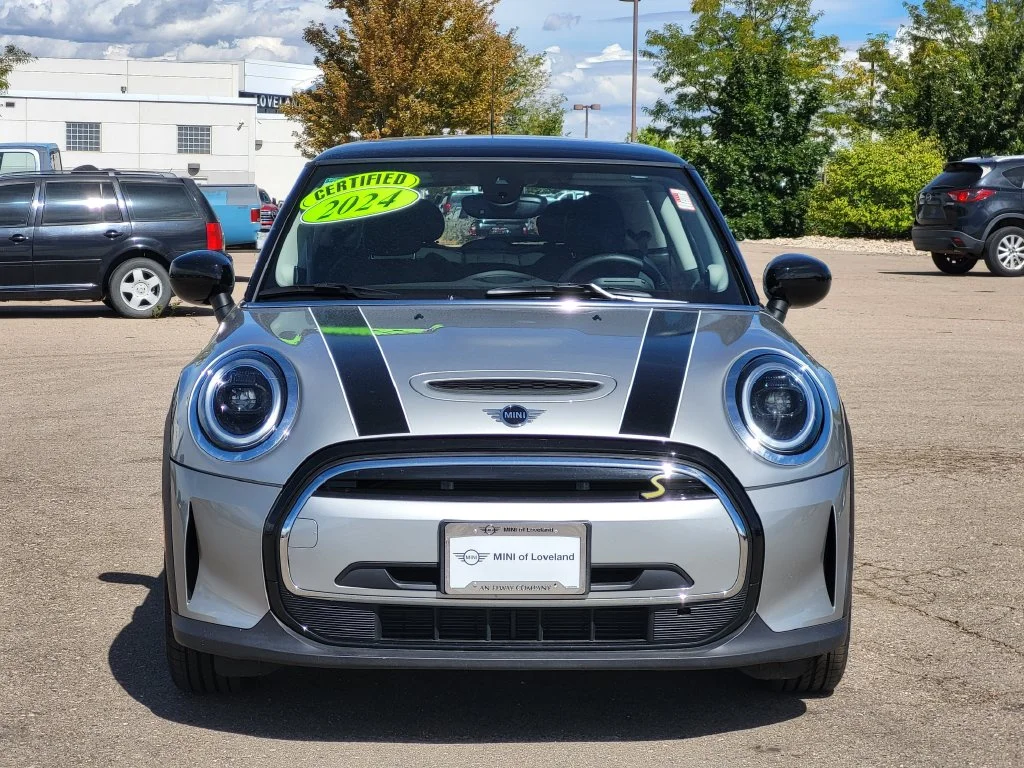 Used 2024 MINI Hardtop 2 Door SE with VIN WMW13DJ00R2V91091 for sale in Loveland, CO