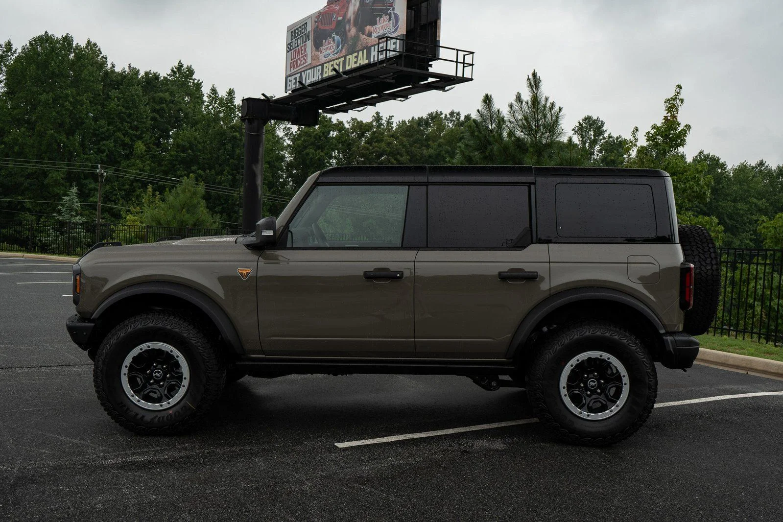 2025 Ford Bronco 4-Door Badlands - Photo 10