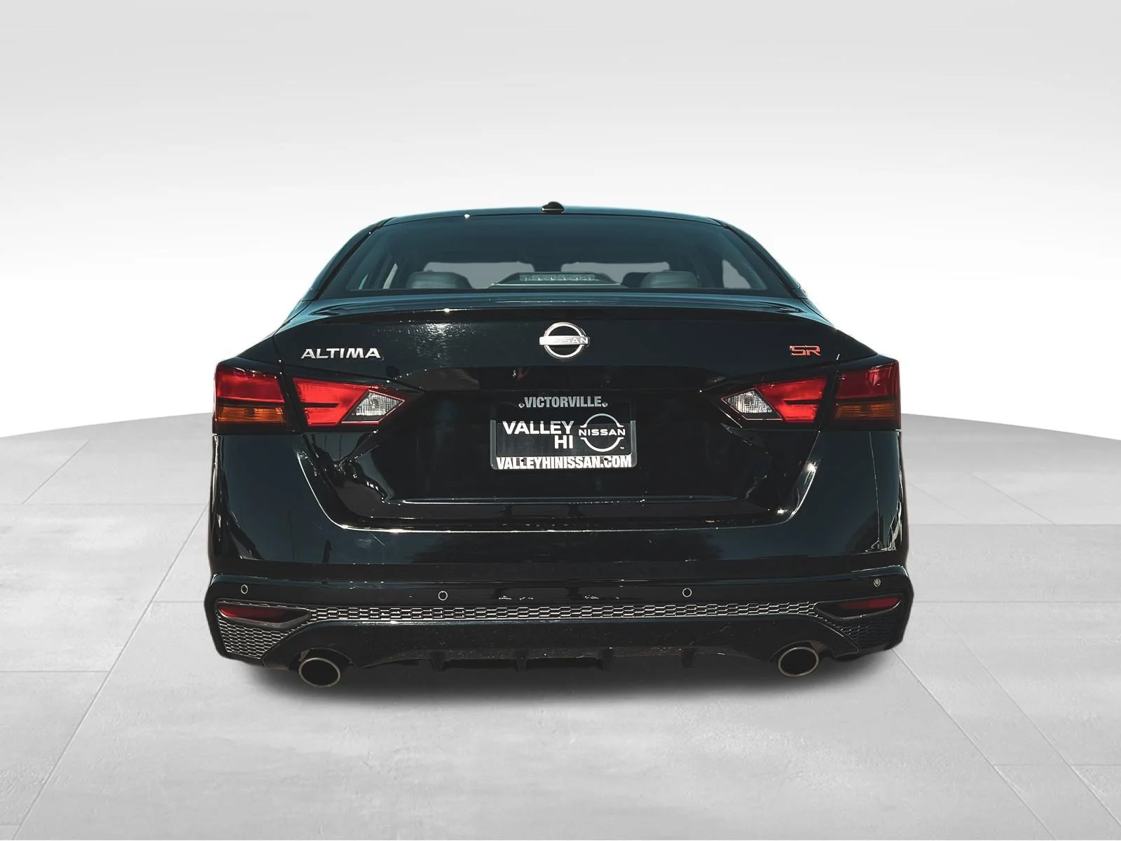 2025 Nissan Altima SR - Photo 6