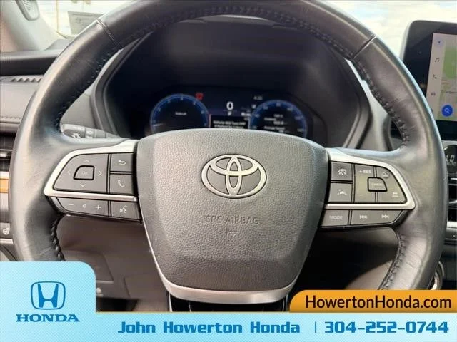 Used 2024 Silver Toyota Limited image 19