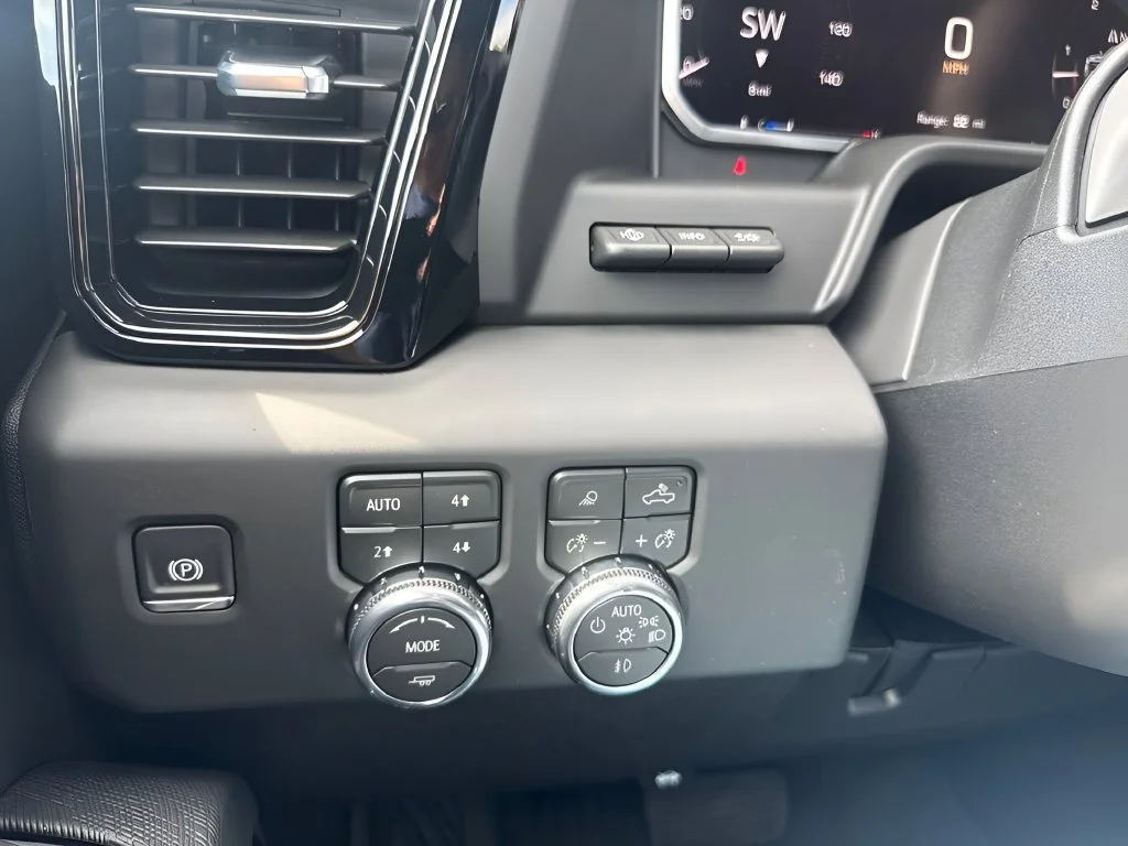 New 2026 Onyx Black GMC AT4X image 27