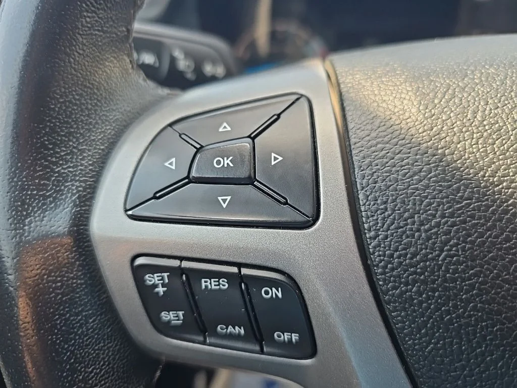 Used 2023 Gray Ford XLT image 21