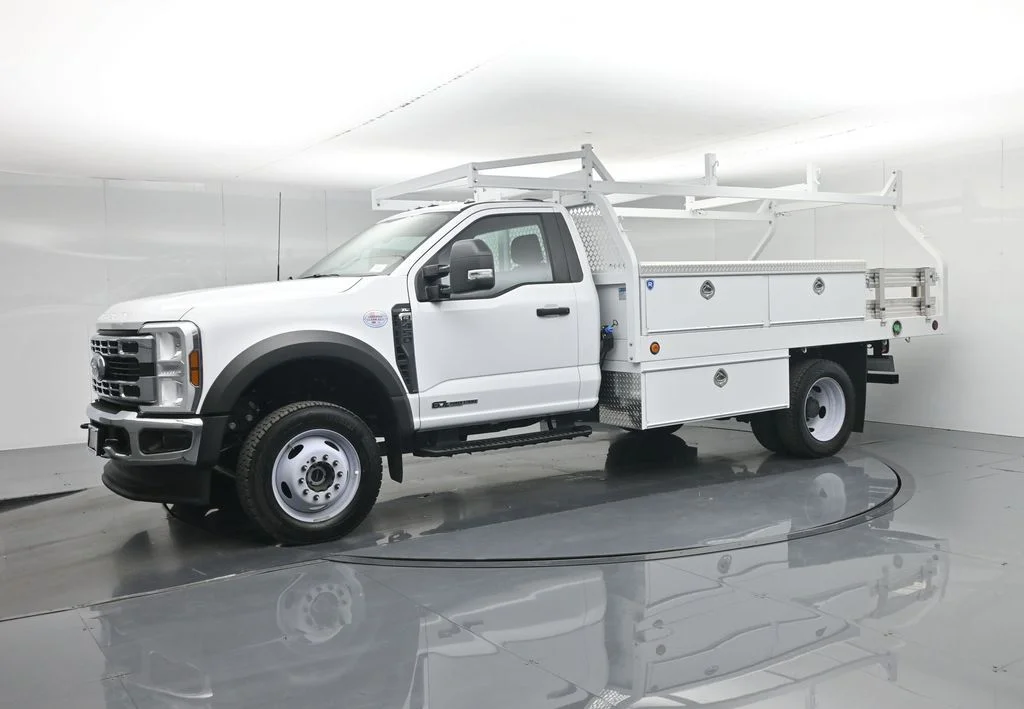 New 2025 Oxford White Ford XL image 29