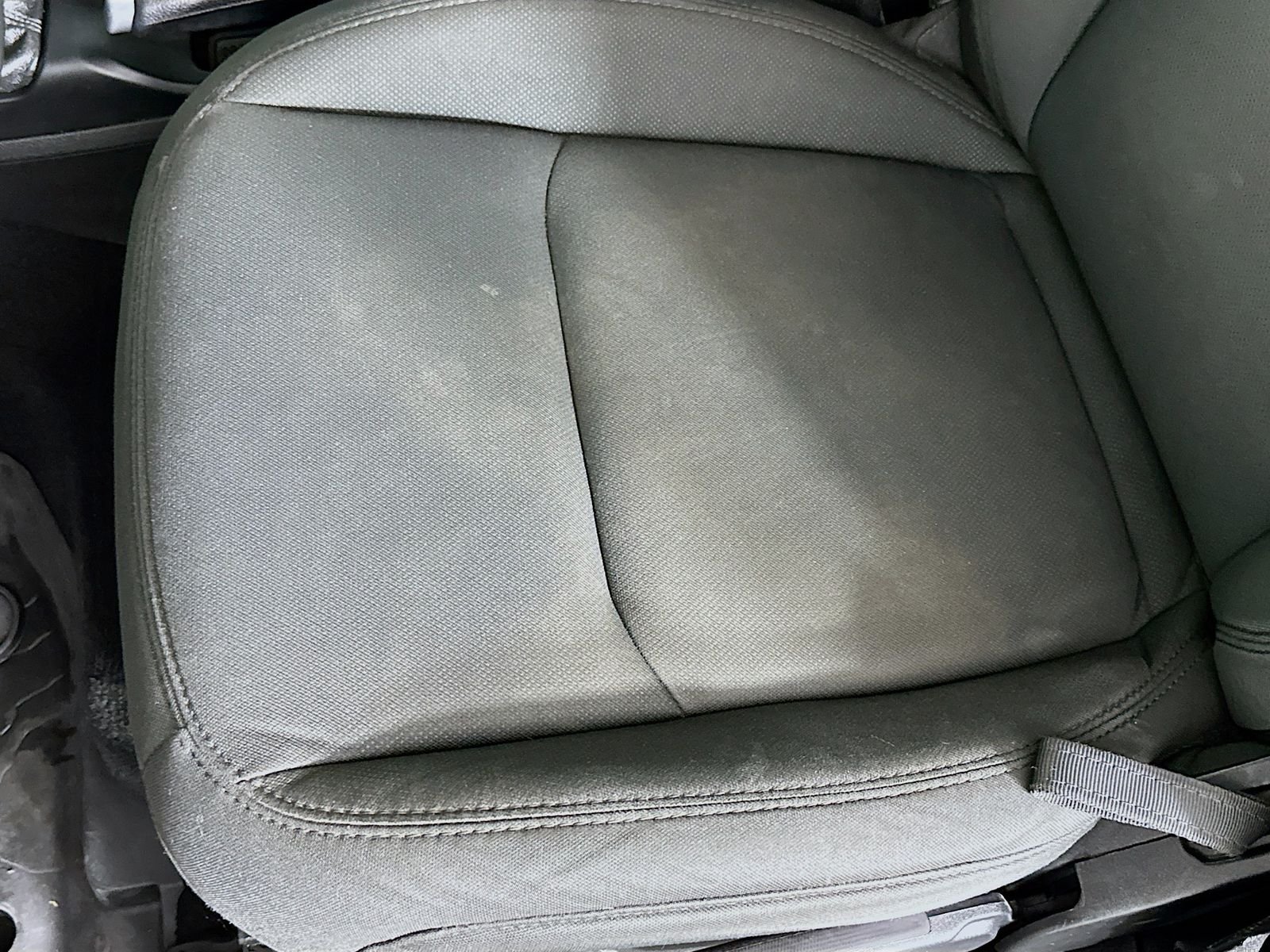 Used 2020 Billet Silver Metallic Clearcoat Jeep Unlimited Sport S image 18