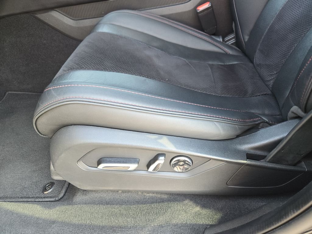 Used 2022 Black Acura A-Spec image 26