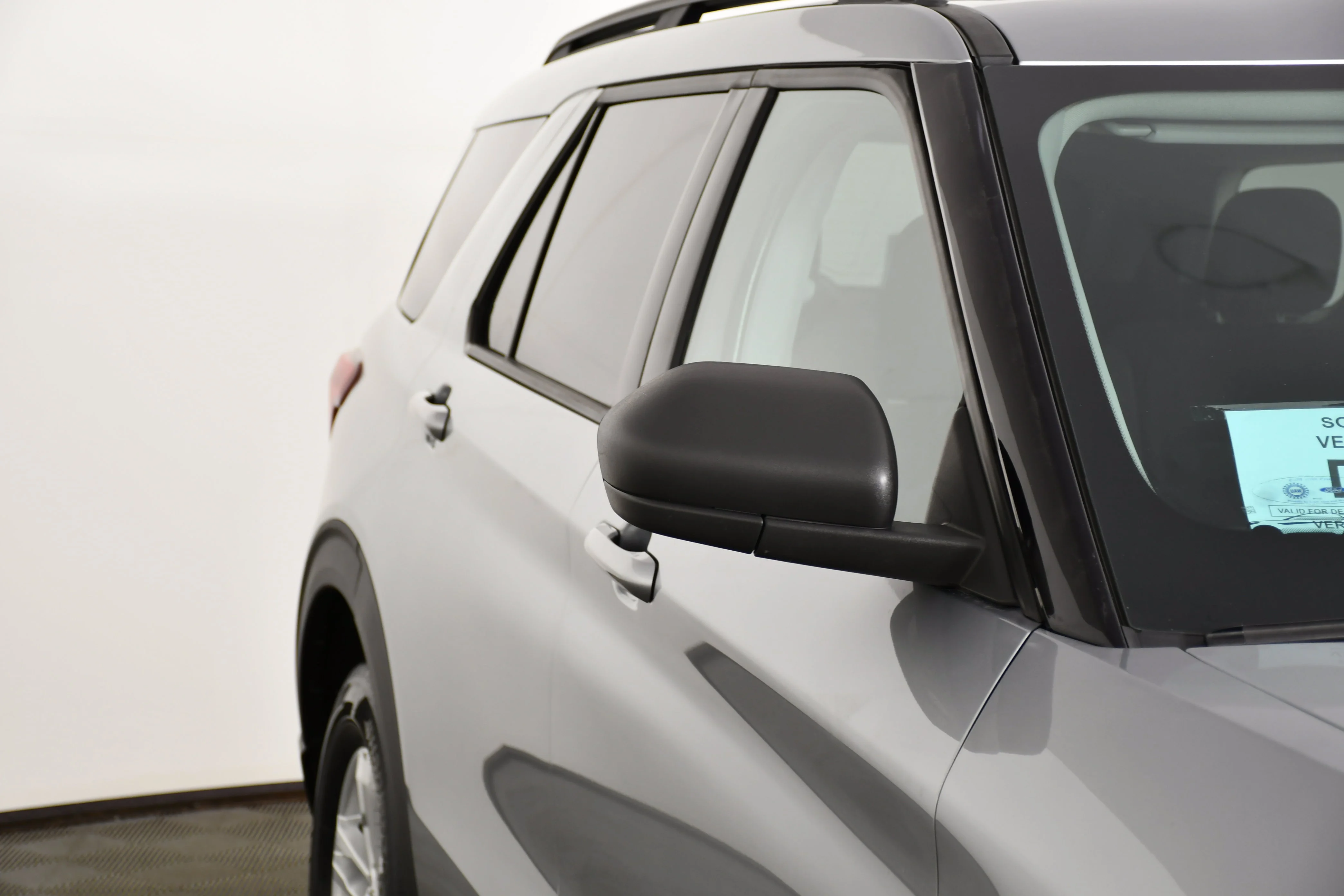 Used 2023 Silver Metallic Ford XLT image 14