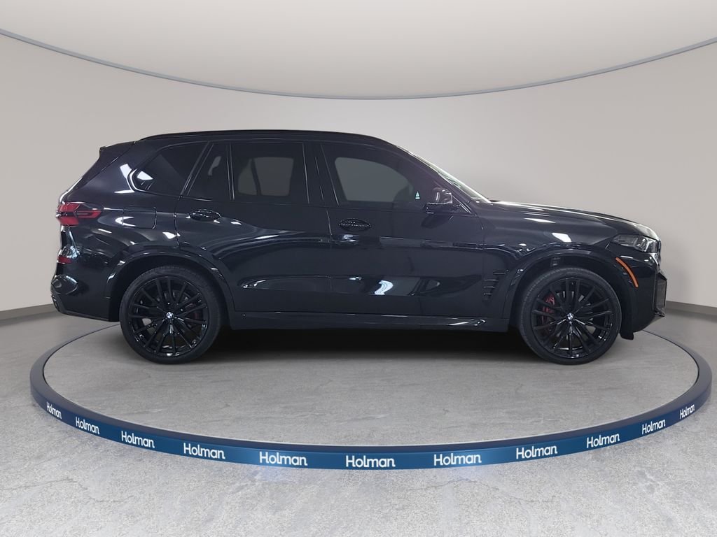 Certified Used 2025 Black Sapphire Metallic BMW sDrive40i image 6