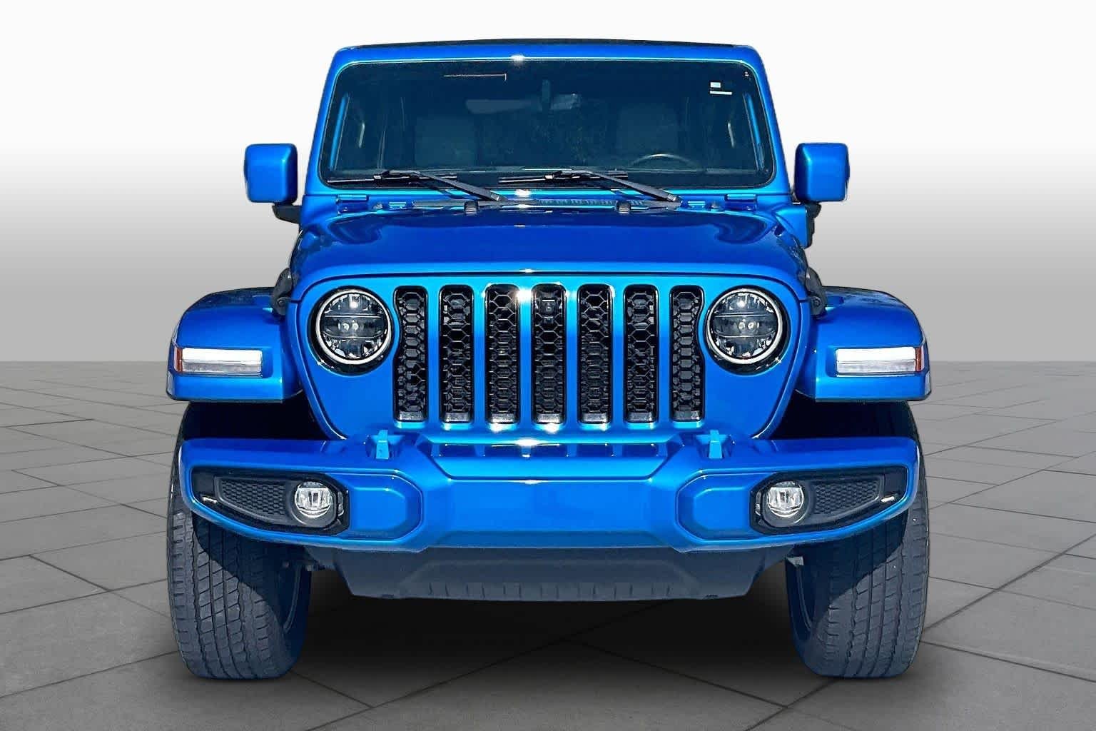 Used 2023 Hydro Blue Pearlcoat Jeep Sahara High Altitude image 4