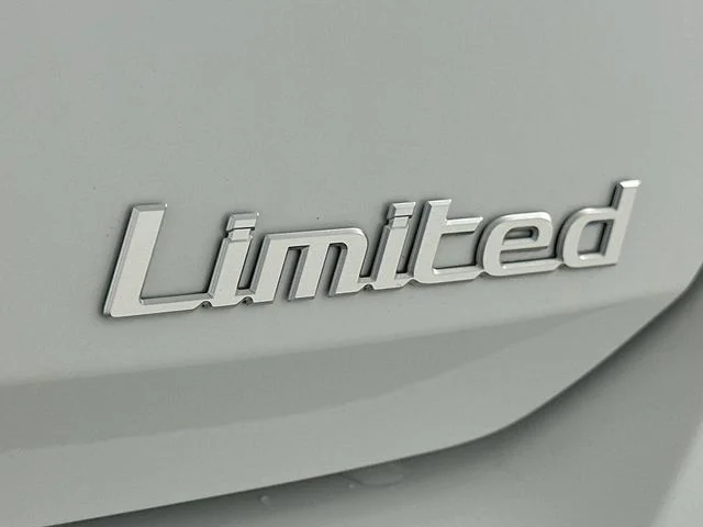 New 2026 Hyundai ELANTRA Limited