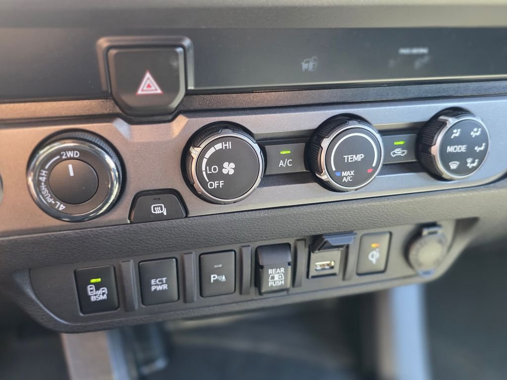 2020 Toyota Tacoma TRD Sport - Photo 31