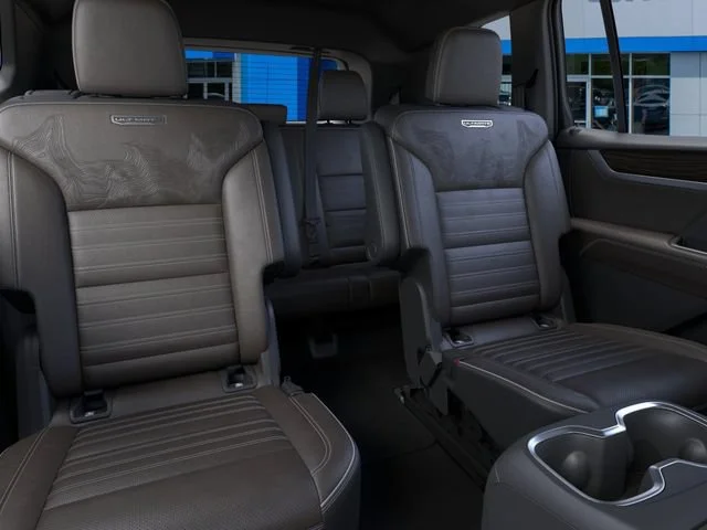 2027 GMC Acadia Denali Ultimate - Photo 17