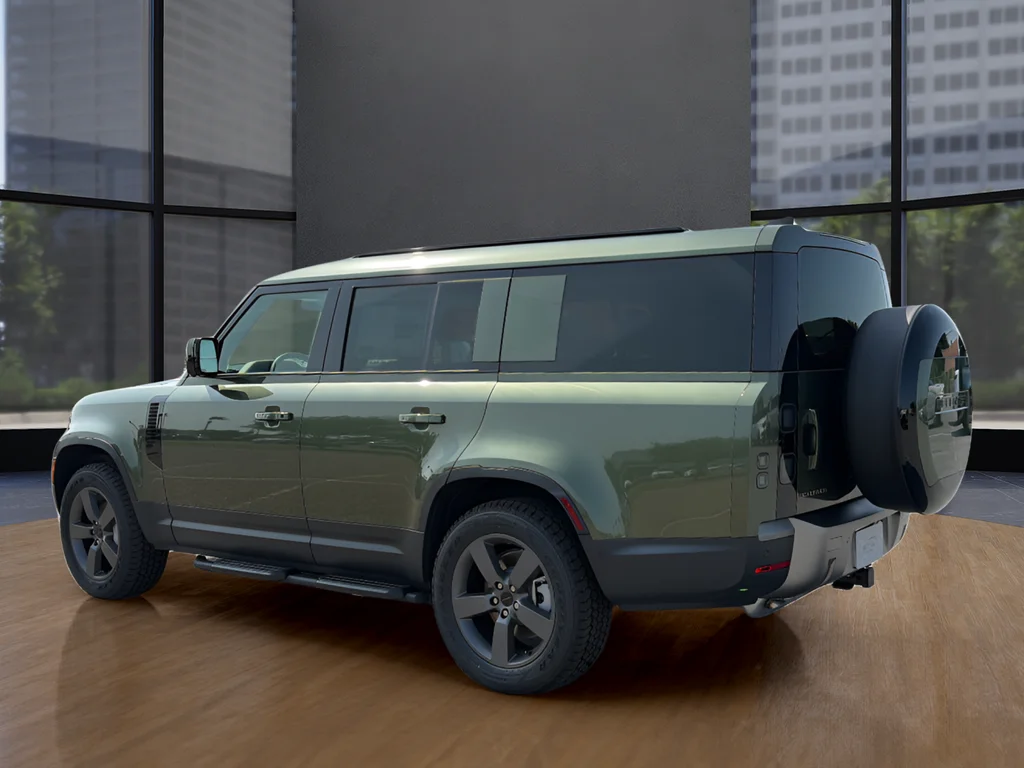 New 2026 Green Land Rover S image 14