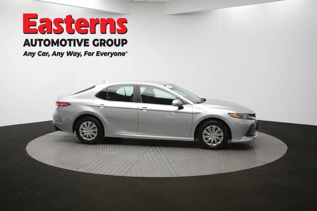 Used 2020 Silver Toyota LE image 41