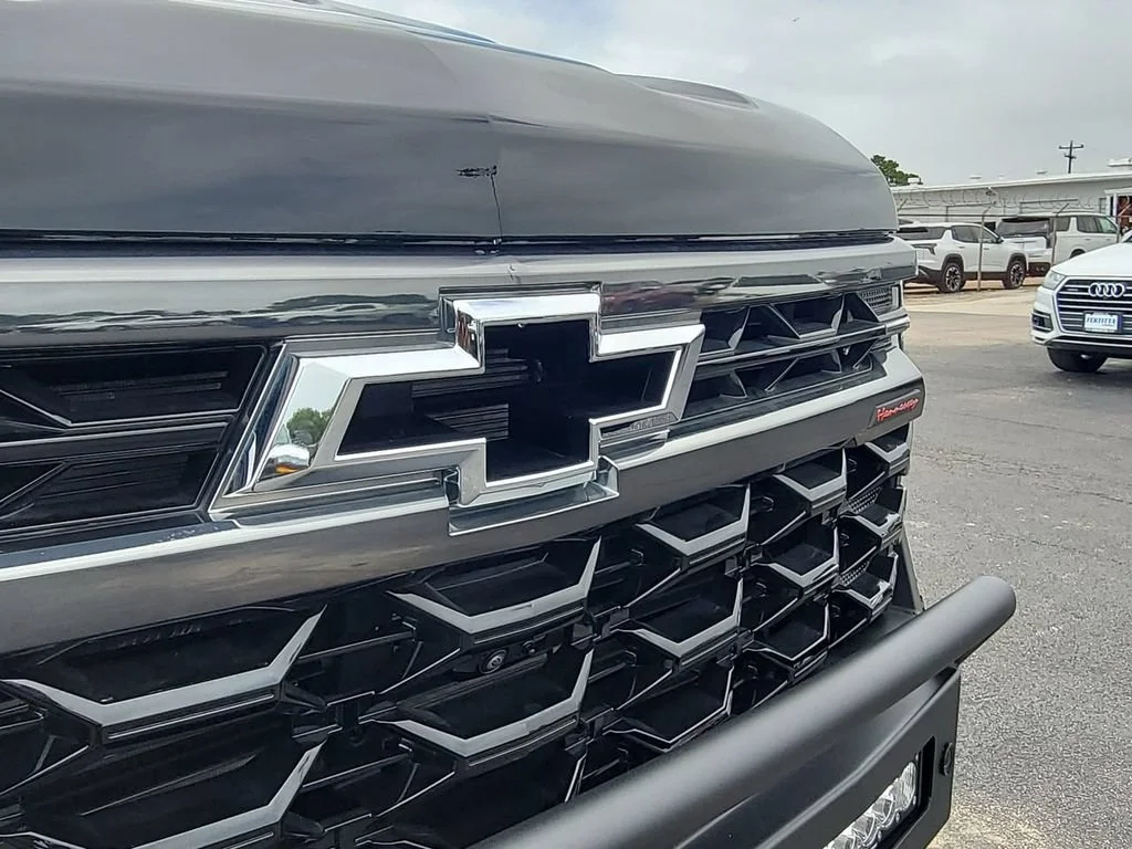 New 2026 Black Chevrolet ZR2 image 32