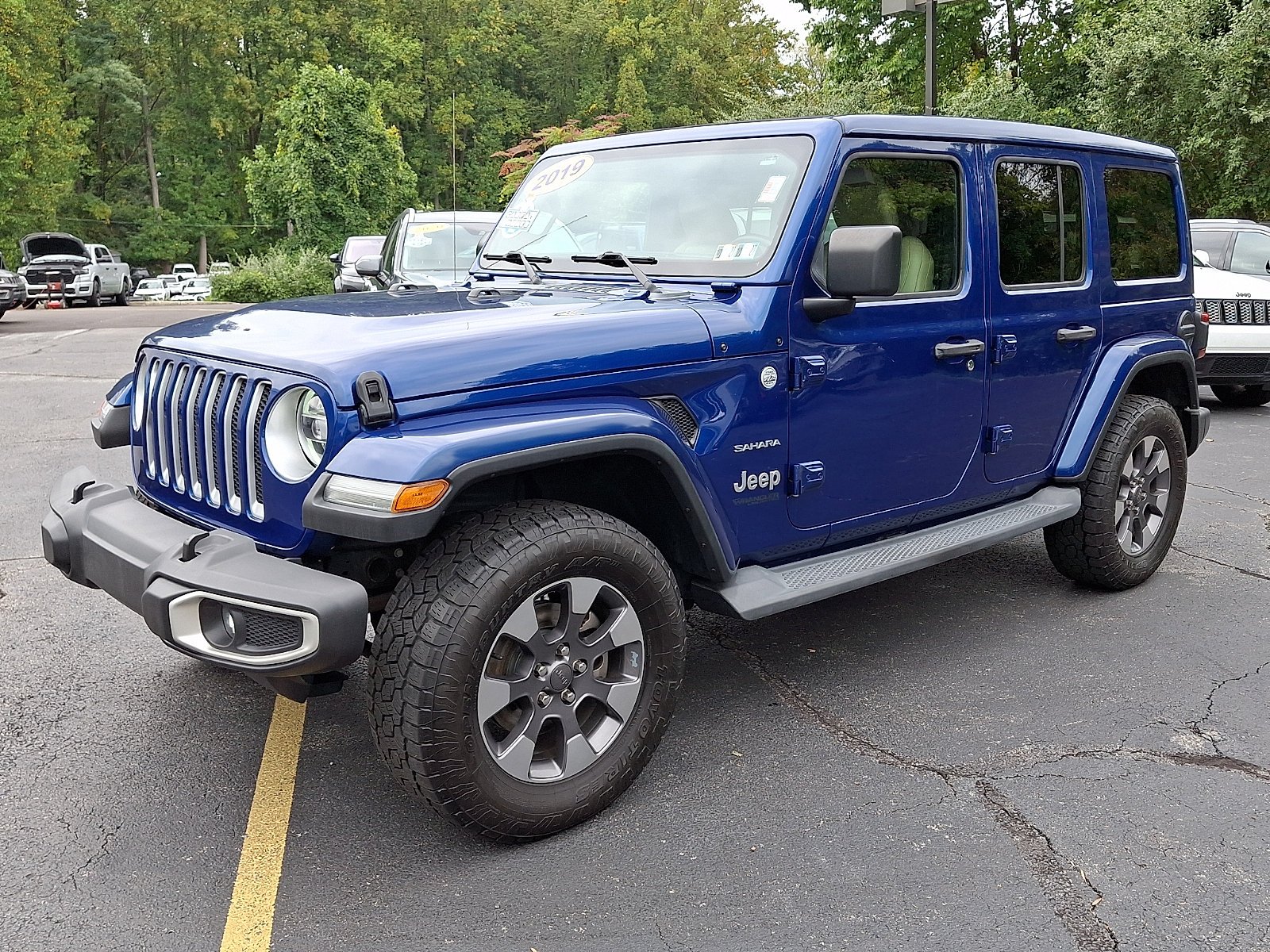 Certified Used 2019 Ocean Blue Metallic Clearcoat Jeep Sahara image 3