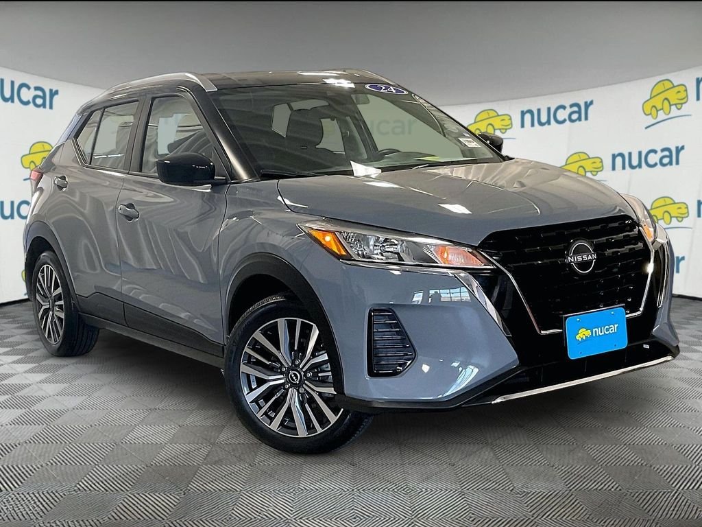 Certified Used 2024 Gray Nissan SV image 1