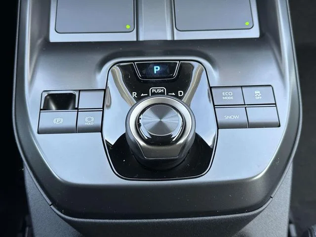 2026 Toyota bZ XLE - Photo 22