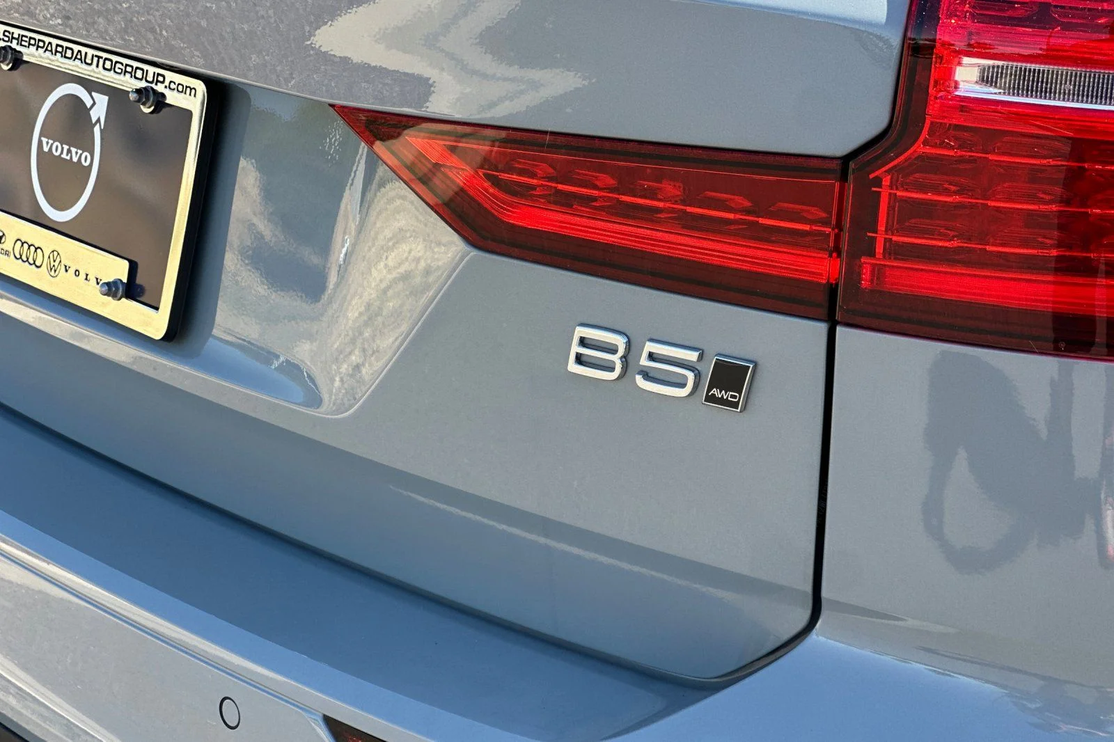 New 2026 Vapour Grey Volvo Ultra image 25